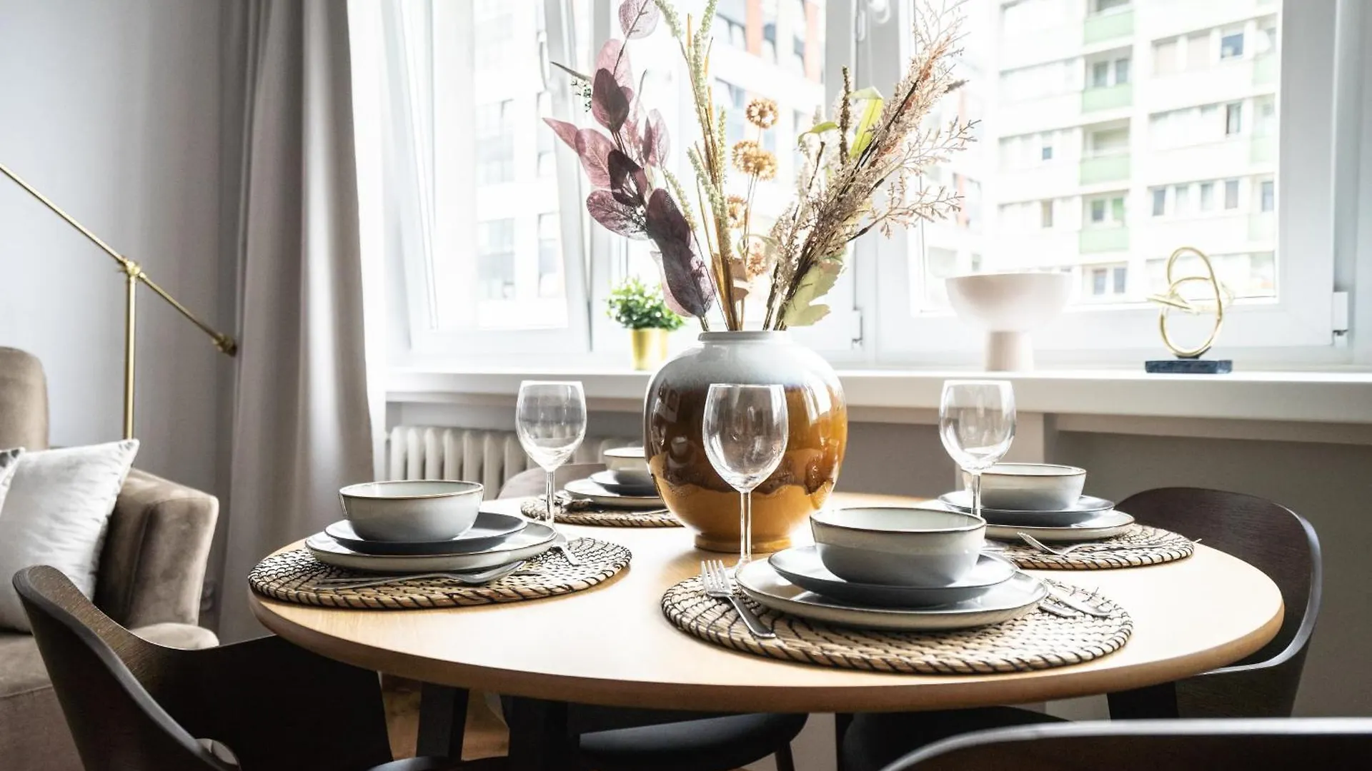 Apartment Warsaw Style By Arrenda 0*,